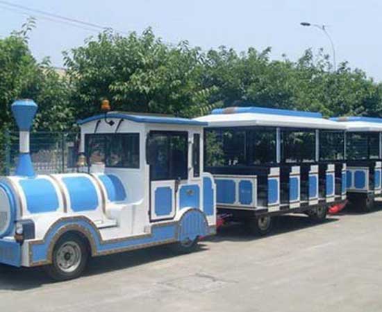 Tourist trackless train rides